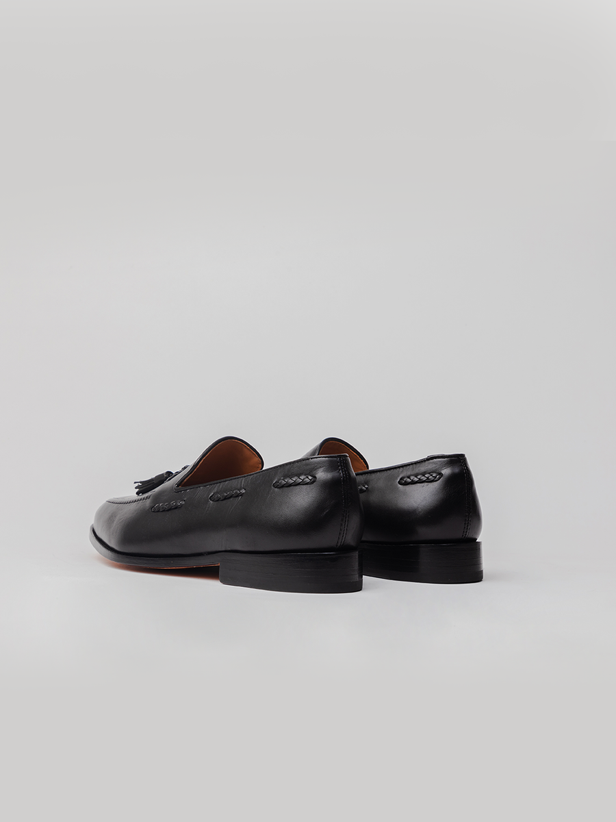Geoffrey Tassel Loafer-Black loafer shoes