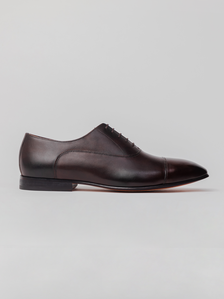 Maverick Toecap Oxford - Dark Brown shoes