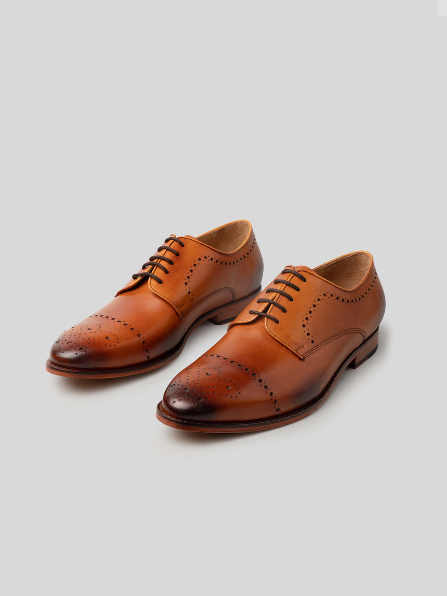 Marshall Derby with Perforations - Tan